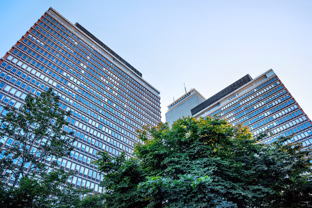 Navigating Insurance for Commercial Property Damage in Boston, Massachusetts